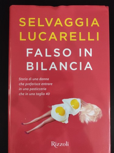 Selvaggia lucarelli falso in - -,