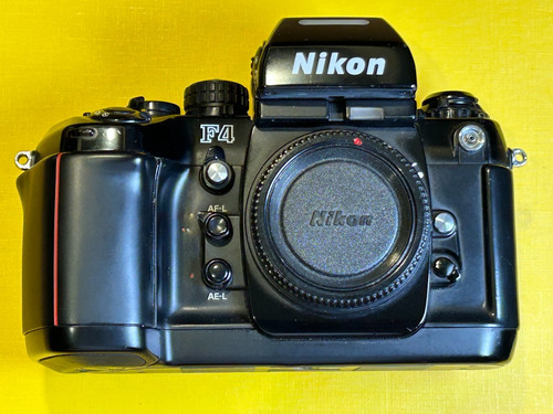 Nikon con pannello - f4,
