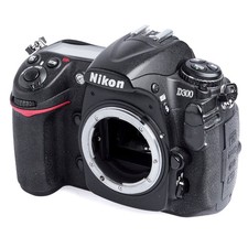 Nikon D300 usata circa 15.000