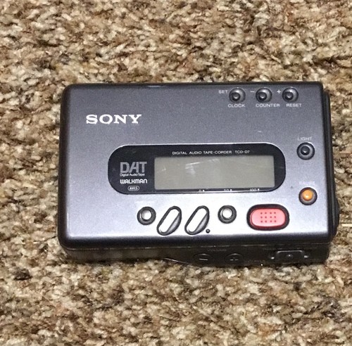 Sony tcd walkman - tcd-d7,