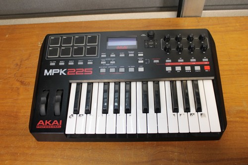 Akai mpk225 articolo - mpk225, vasto
