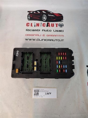 Scatola porta fusibili - porta,