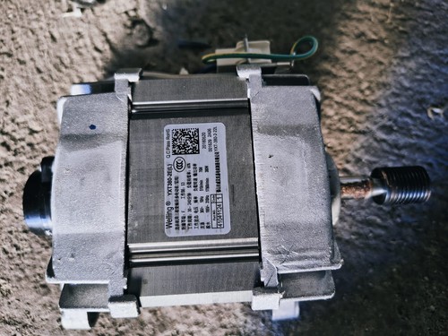 Motore trifase per lavatrice