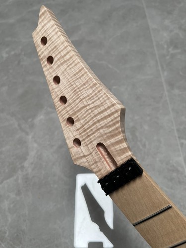Manico chitarra elettrica