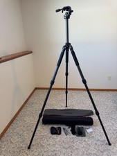 Treppiede in fibra di carbonio