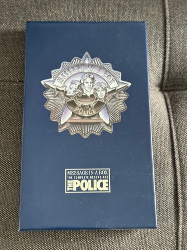The police message - police:,