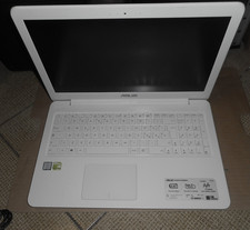 computer portatile Asus F556U CORE i7 guasto per ricambi - NO RAM - NO SSD