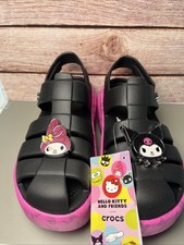 CROCS x HELLO KITTY AND
