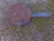 ANTICA SERRATURA A LEVE, IN