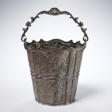 Peltro 95% Pewter Repousse