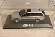1/43 Minichamps Volvo V40