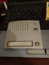 332111 TERRANEO BTICINO LEGRAND Frontale fonico con 1 pulsante Sfera Classic