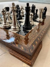 Set scacchiera in legno di