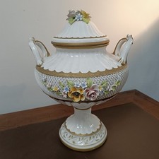 Centrotavola in porcellana