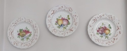 Tris piatti ceramica - piatti,