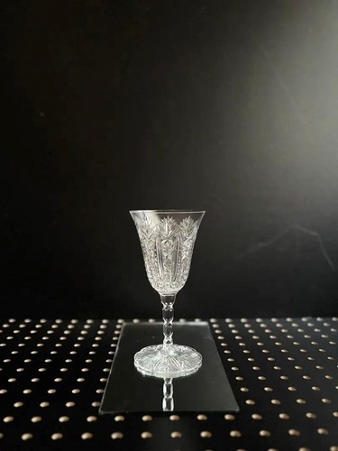 Vecchio bicchiere vino - bicchiere, da