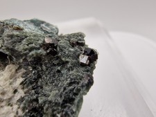 Cristalli di Perovskit e