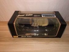 Maisto 1/18 Scale Diecast