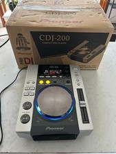 pioneer CDJ 200 DJ mixer