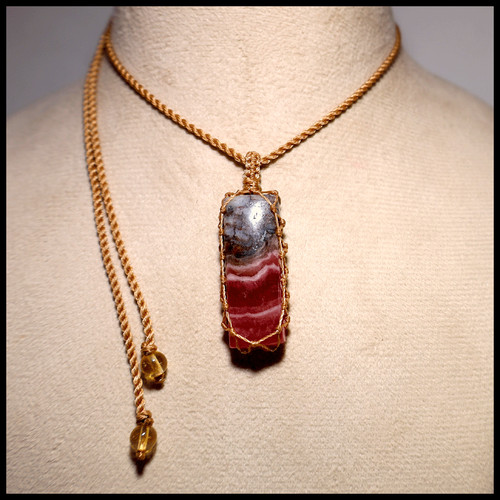Alchimia della terra rosa - terra,