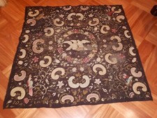 Antico Copritavola  Copriletto Ricamato A Mano 132x136 cm Circa