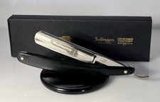 Nuovo rasoio dritto fatto a