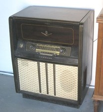 radio giradischi GRUNDIG onde