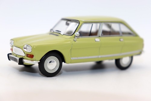 Modellino auto giocattolo