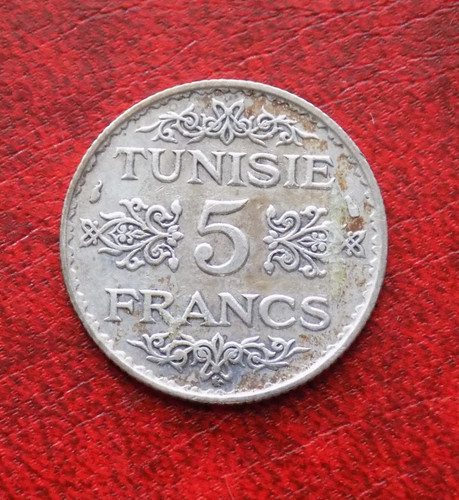 Tunisia franchi 1355 - 5,