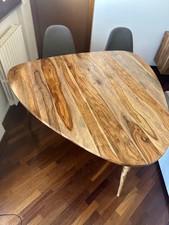 Tavolo Andersen Maison du monde 6/7 posti dimensioni 136x132x75