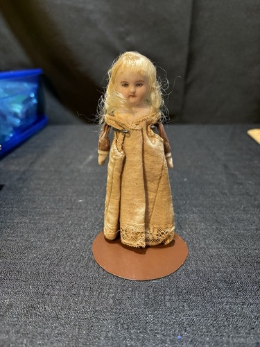 Antica bambola miniatura - , testa