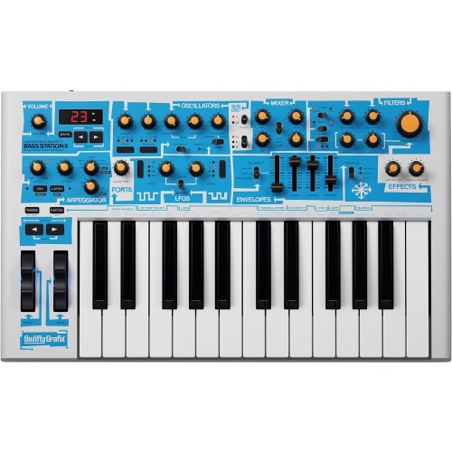 Novation bass station - novation,