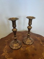 Coppia di candelabri antichi in Ottone della fine dell' 800. Altezza 25 cm.
