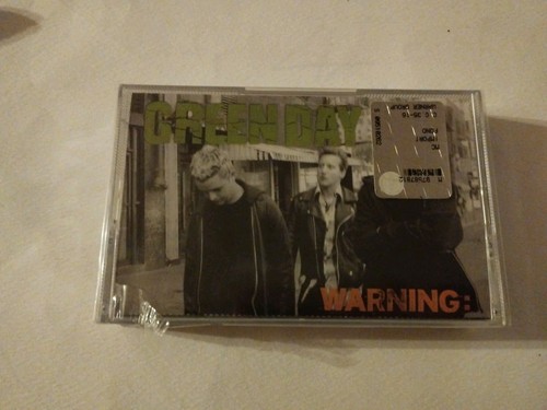 Green day warning - green,
