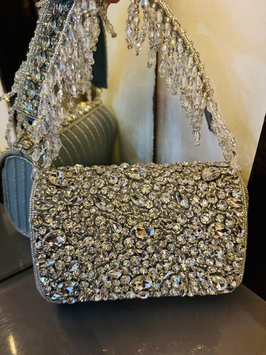 Pochette donna decorazione - donna,