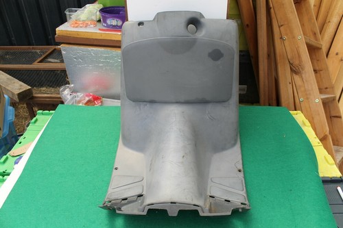 Piaggio sfera 125 front knee - 125,