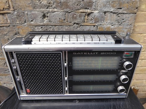 Radio grundig satellit 2000 - radio,