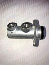Pompa attuatore frizione Fiat 1500 Osca 1800 2300 Ferrari Clutch Master Cylinder