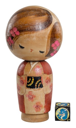 Bambola kokeshi creativa - kokeshi,