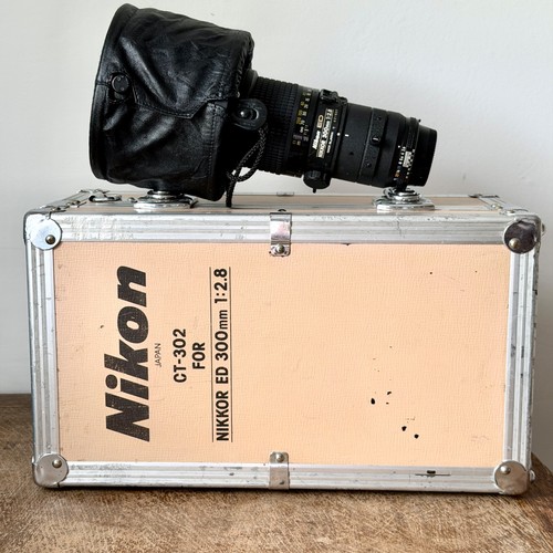 Nikon 300 8 ais - mm, f/2.8