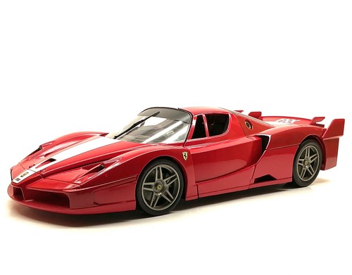 Hot wheels elite ferrari fxx - elite,
