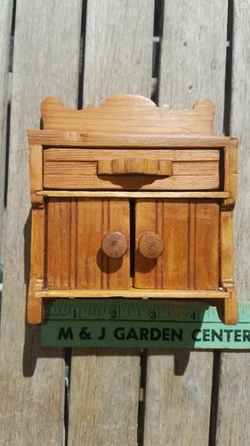 Cassetto vintage primitivo