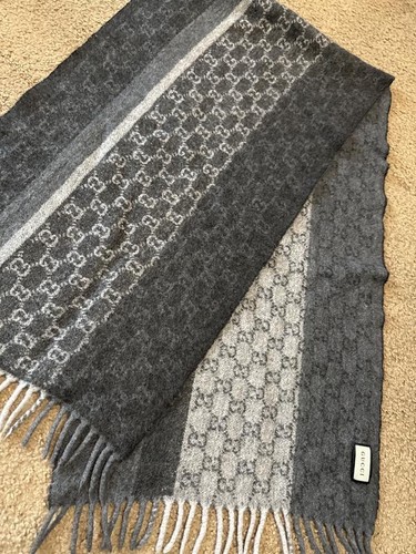 Sciarpa gucci grigio scuro - sciarpa, gg