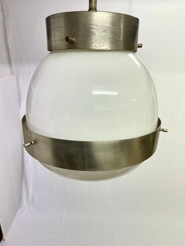 Lampada sospensione delta di - a,