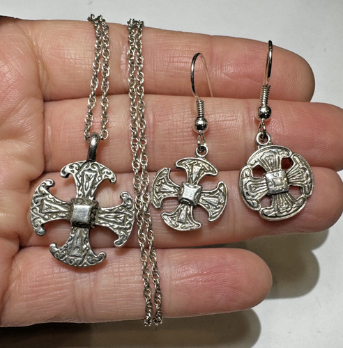 Celtic croce maltese hallmarks - croce,