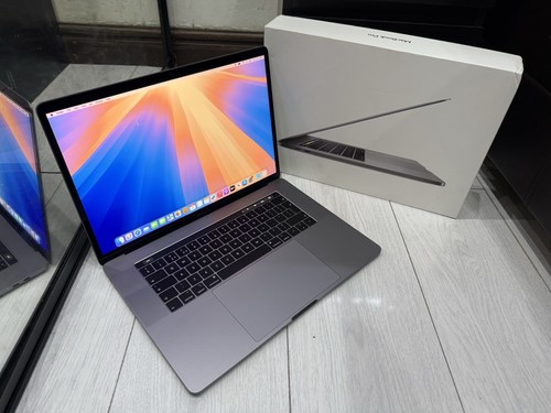 Apple macbook pro retina - retina, 15.4"