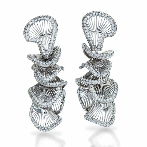 Orecchini design fantasia