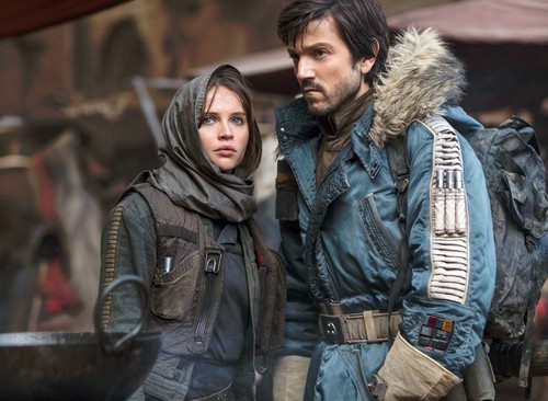Foto diego luna felicity - luna, jones
