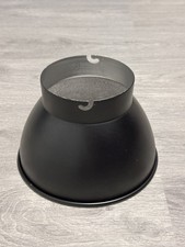 Beauty piatto in metallo nero