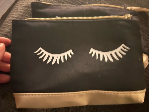 Borsa trucco ciglia - ipsy,